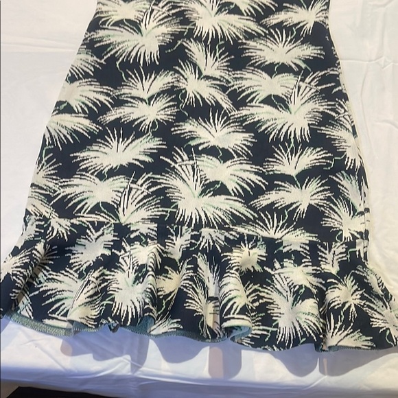 Dark Blue, Green, and White Sheath Dress with Cap Sleeves - Picture 5 of 10